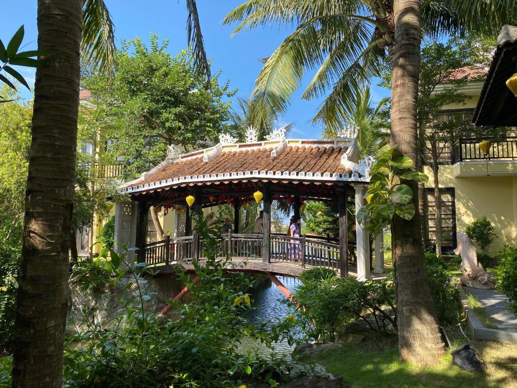 Zahrada ubytování Koi Resort & Spa Hoi An