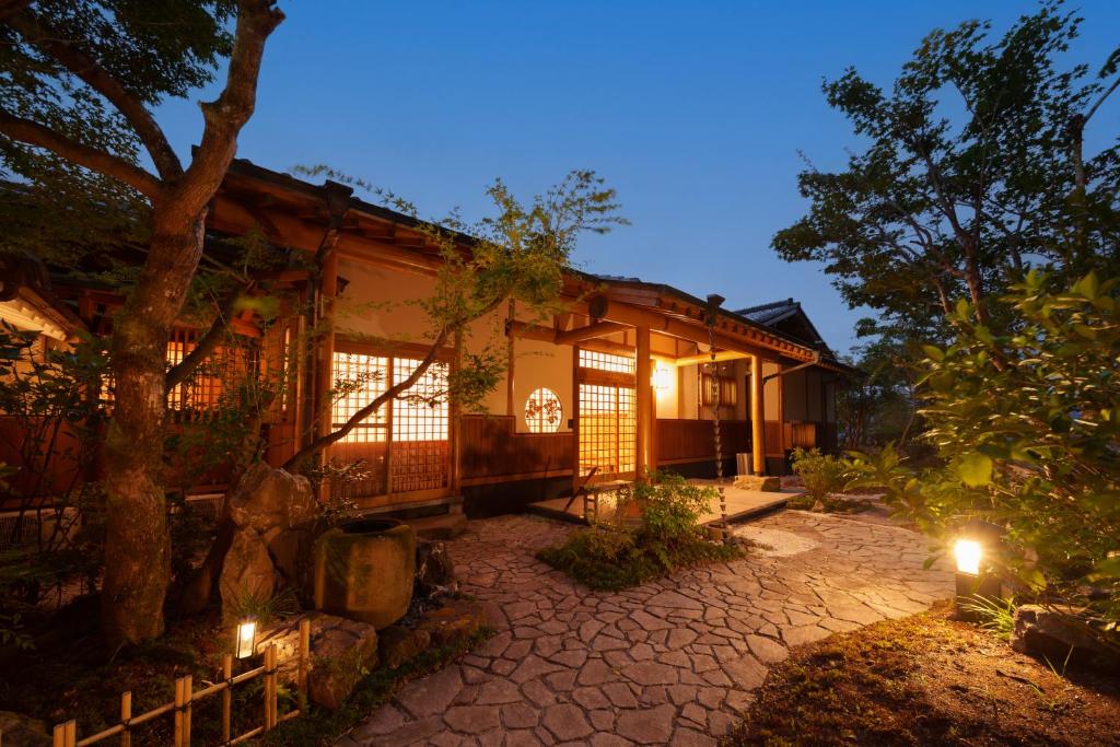 Zahrada ubytování 【Newly Opened】 Yufuin Geihinkan Torigoebettei