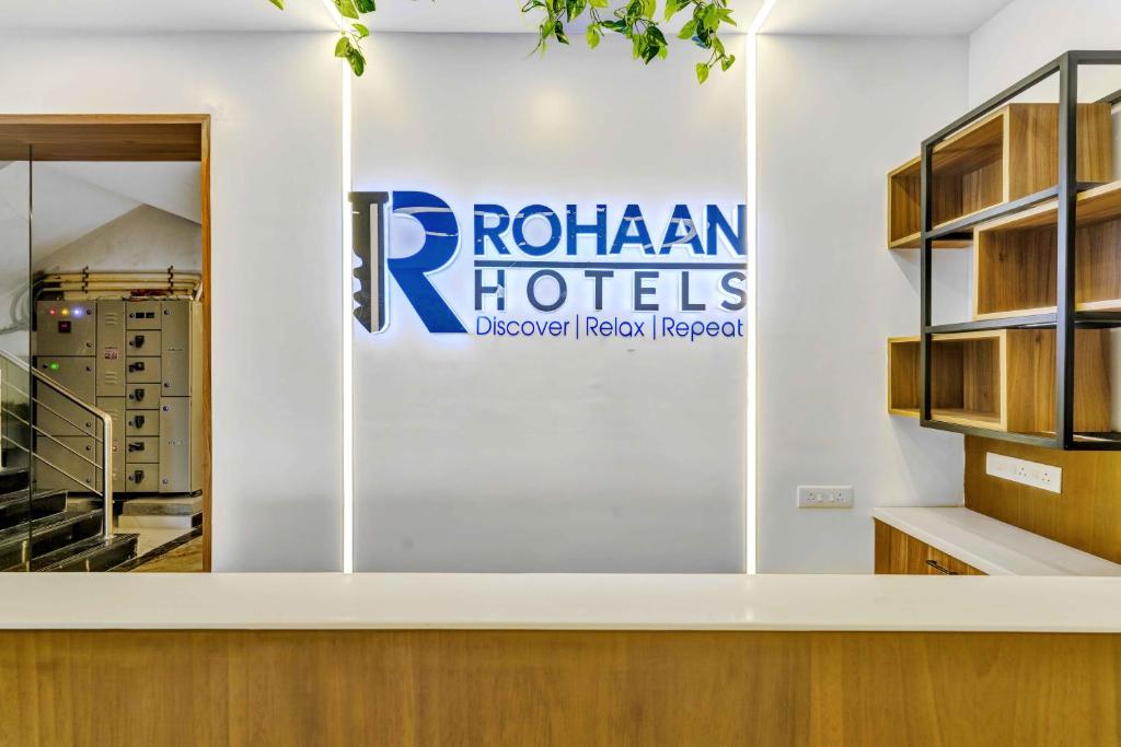 Certifikát, hodnocení, plakát nebo jiný dokument vystavený v ubytování Rohaan Hotels Medavakkam by UPAR