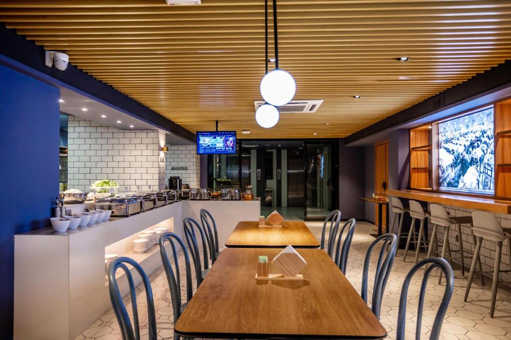 Restaurace v ubytování 利怡酒店汕头高铁站万象城店