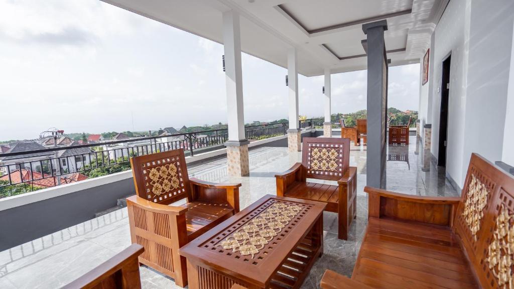 Balkón nebo terasa v ubytování RedDoorz @ Uluwatu Suites
