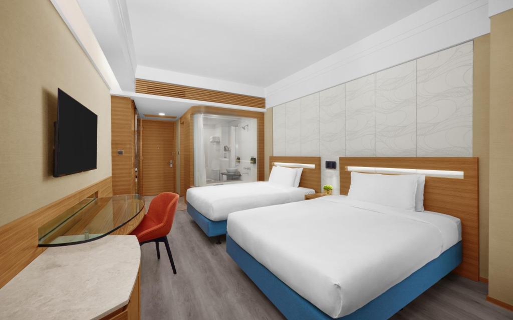 Nina Hotel Tsuen Wan West - Sala Superior City View (Torre 1) - 2 Camas Queen