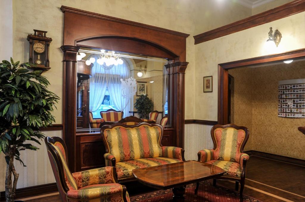 Posezení v ubytování Cotton House Hotel Budapest
