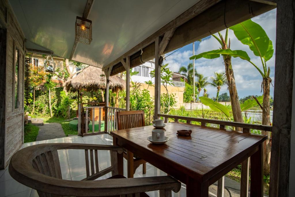 Zahrada ubytování Kubu Sari Ubud