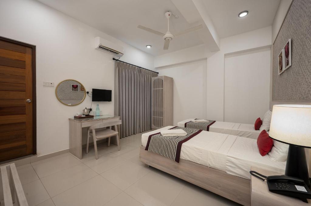 Hotel Oviya - Superior Double Room