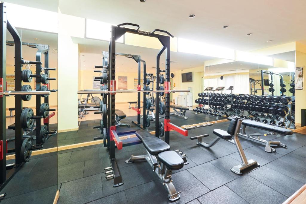 Fitness centrum a/nebo fitness zařízení v ubytování Hanoi Hotel