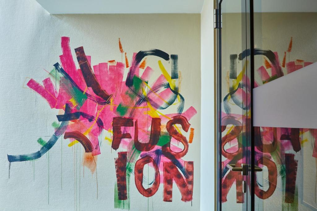 Holiday Inn - the niu, Fusion Hamburg St. Georg by IHG - Resim 40