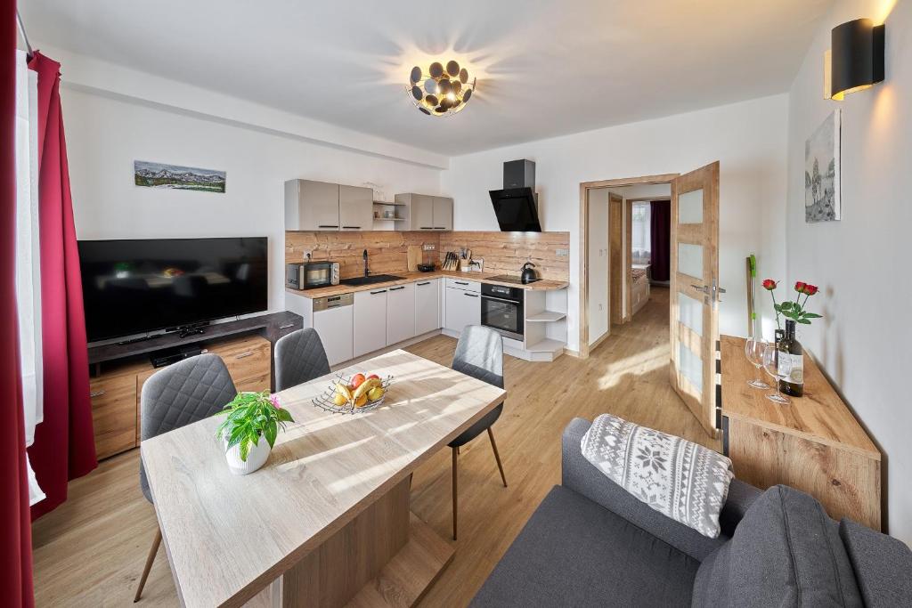 Kuchyň nebo kuchyňský kout v ubytování Apartmán - Dovolená Žacléř