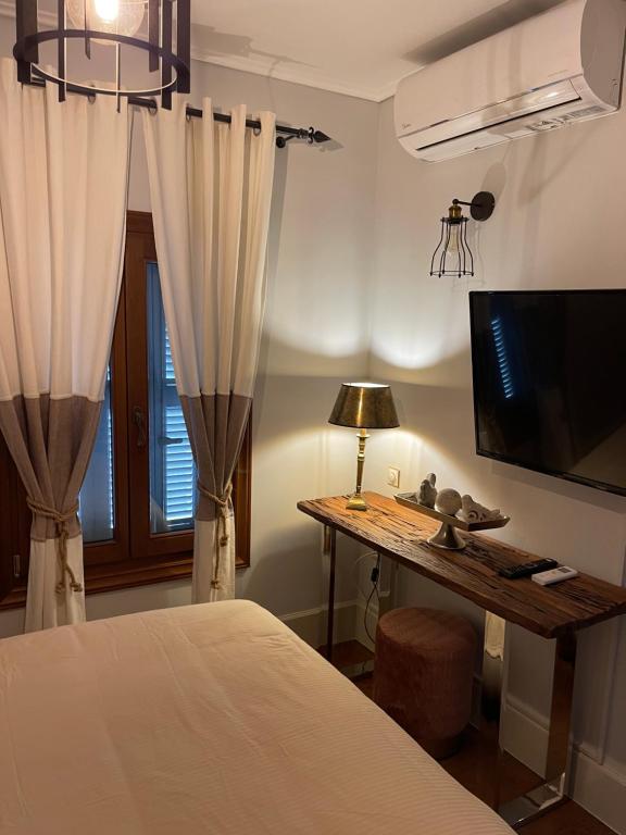 Posteľ alebo postele v izbe v ubytovaní Bella's Rustic Suites