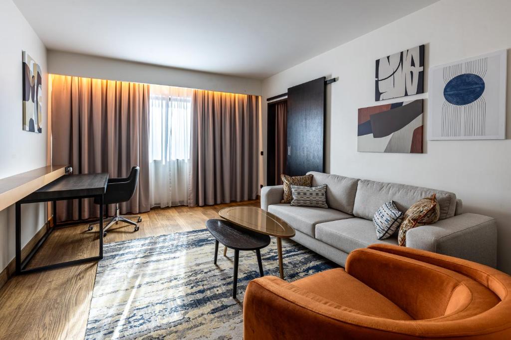 Crowne Plaza Belgrade by IHG - Resim 30