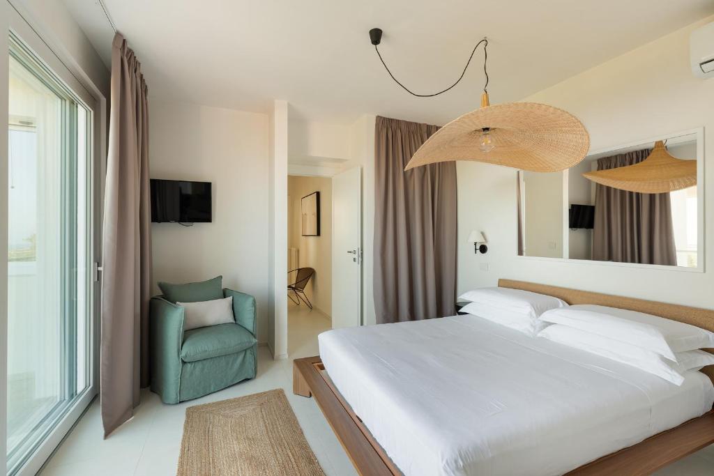 A bed or beds in a room at Villa Skyler