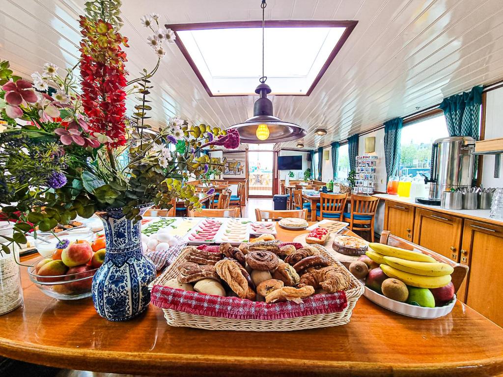 Amsterdam Hotelboat - Resim 11