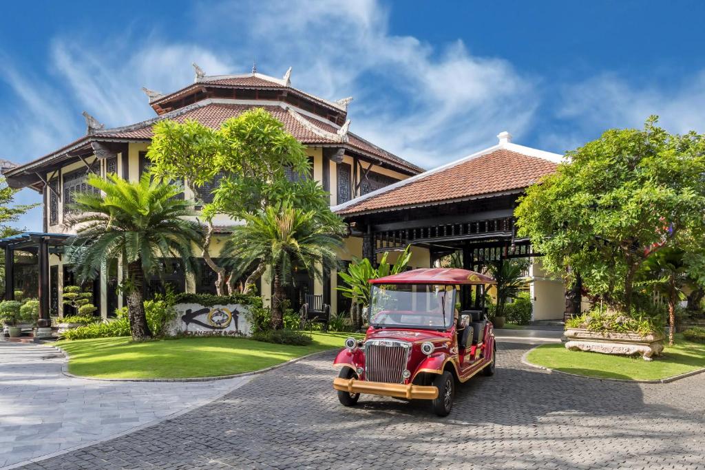 Zahrada ubytování Koi Resort & Spa Hoi An