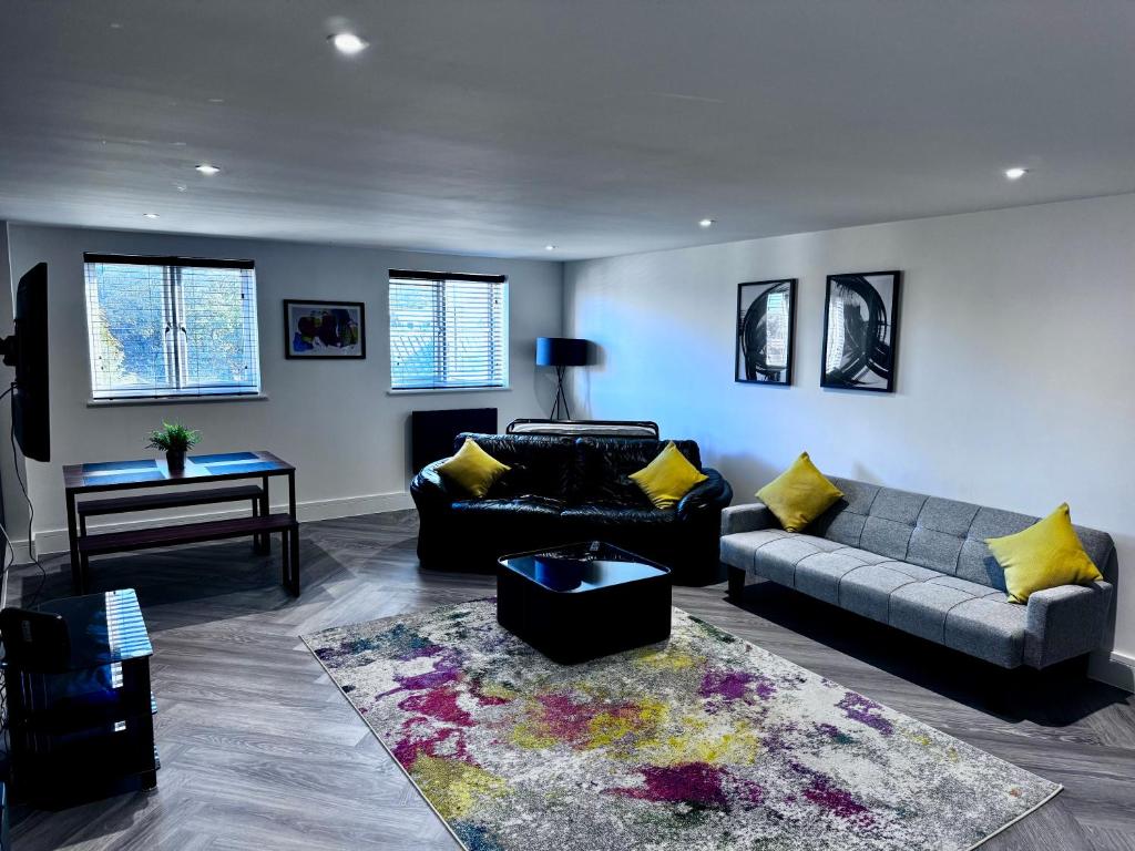 New 2 Bed Apartment in Royston High St - ２ベッドルームのあるアパート