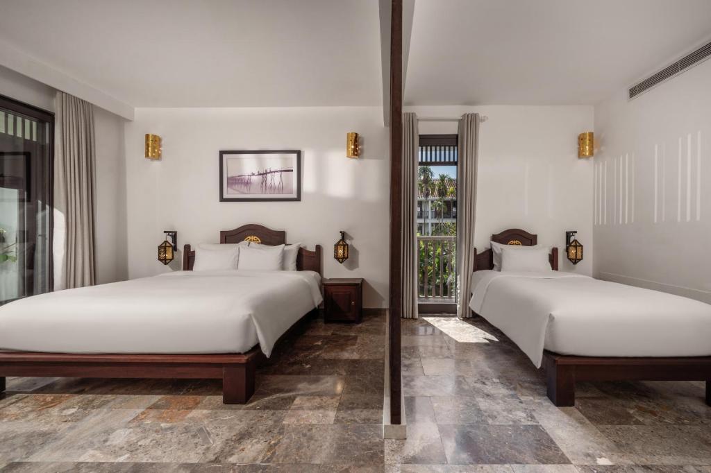 Phòng 3 Người Deluxe Nhìn Ra Vườn