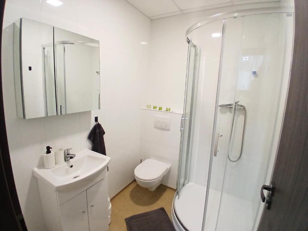 Dimael Hostel & Apartments - Resim 23