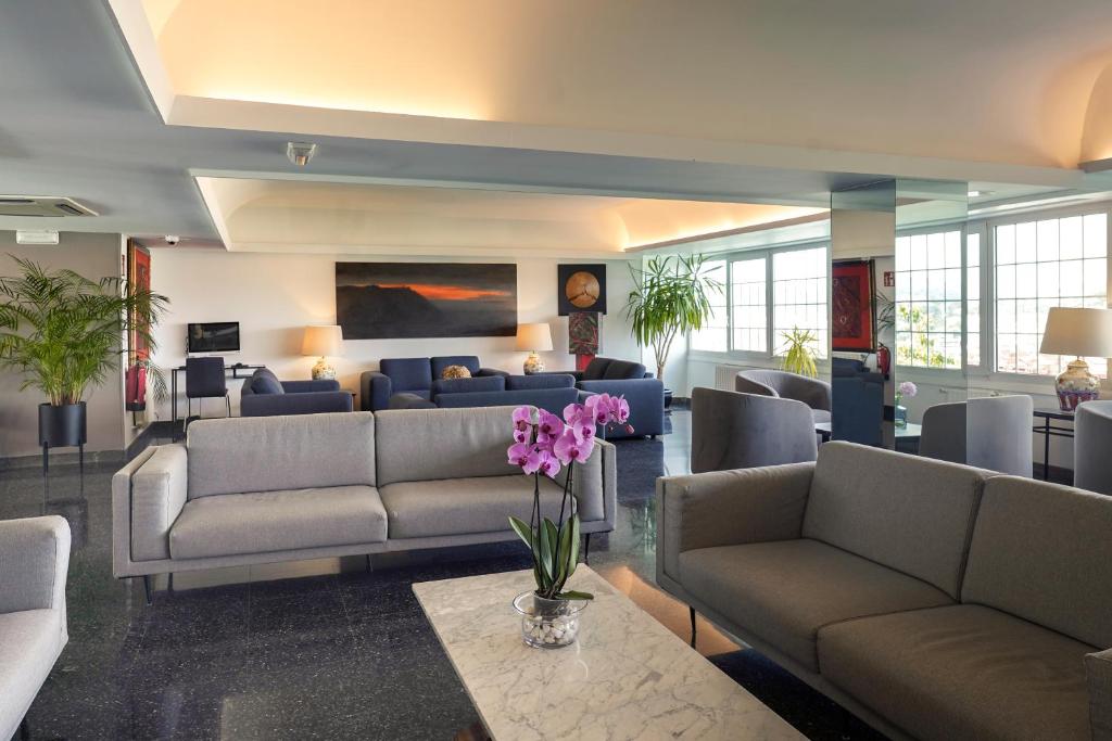 Hotel Avenida - Resim 12