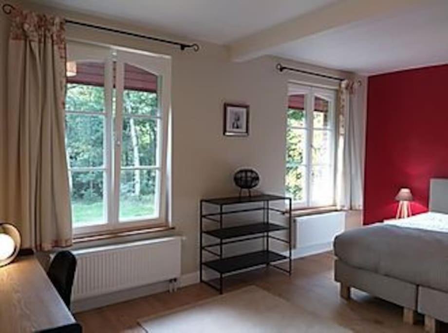 Postel nebo postele na pokoji v ubytování Coliving-Colocation du Châtelet