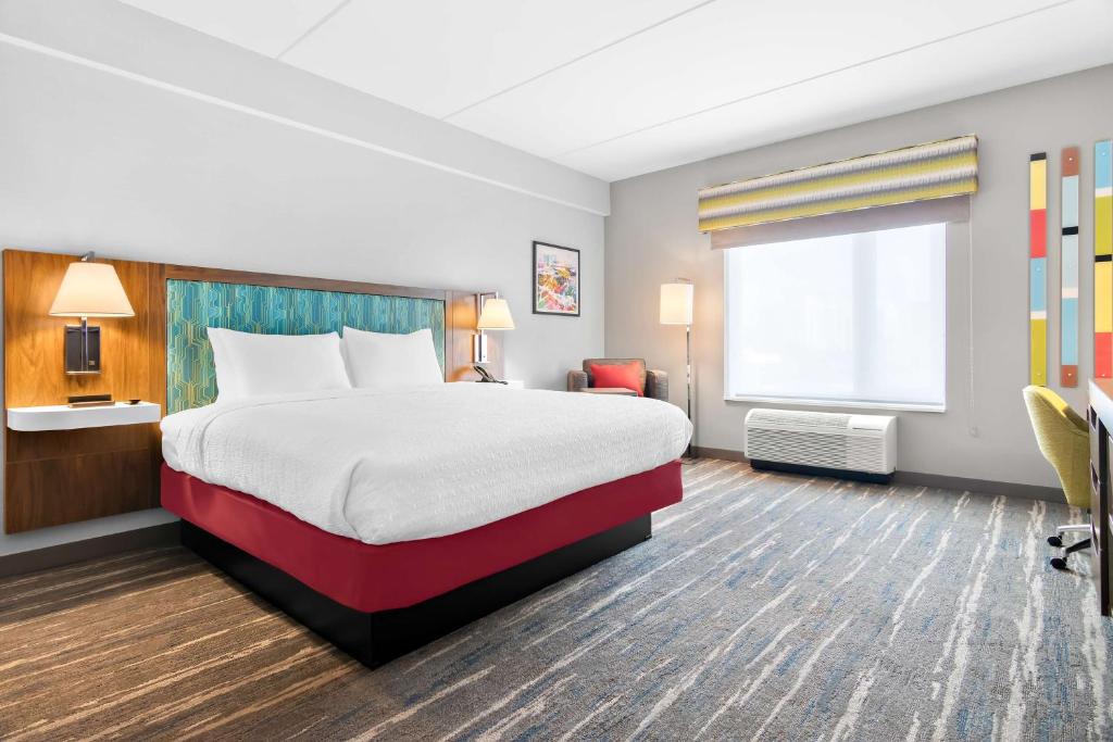 Hampton Inn & Suites Chicago Medical District Uic photo