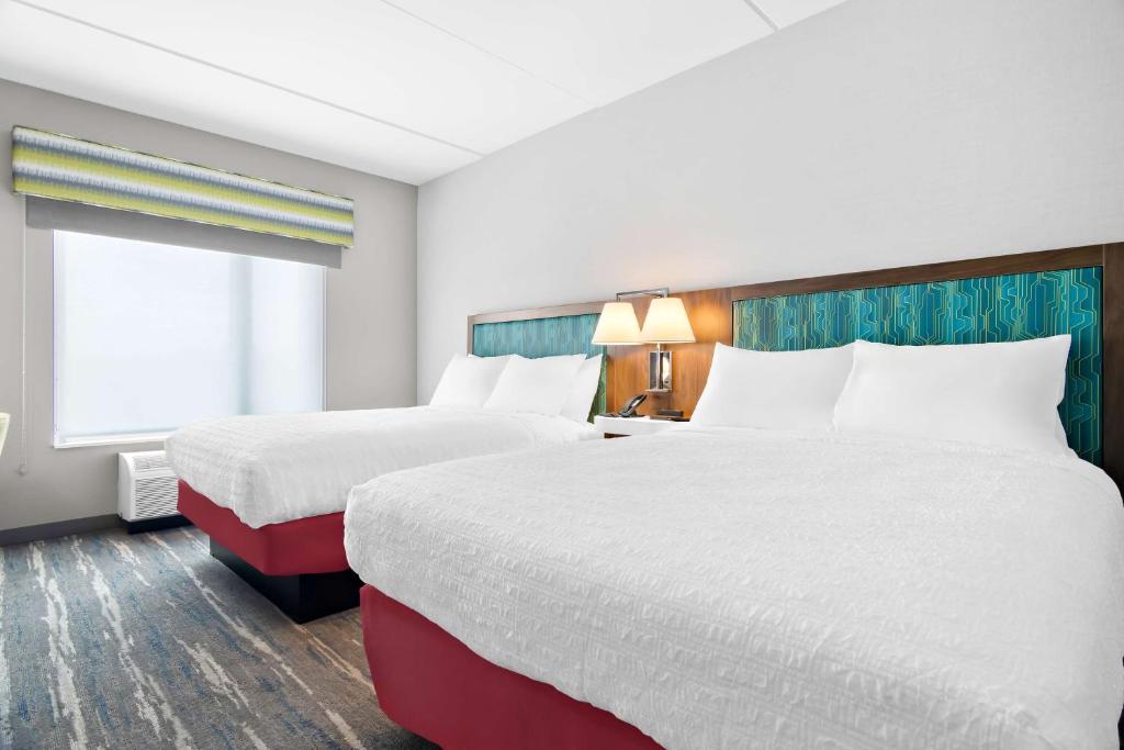 Hampton Inn & Suites Chicago Medical District Uic photo