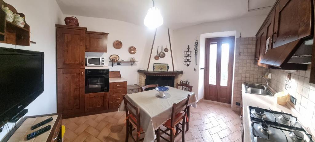 Kuchyň nebo kuchyňský kout v ubytování Casa Alessandro