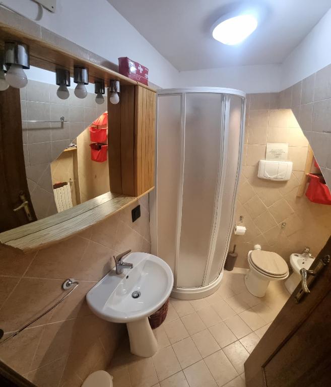Koupelna v ubytování Casa Alessandro