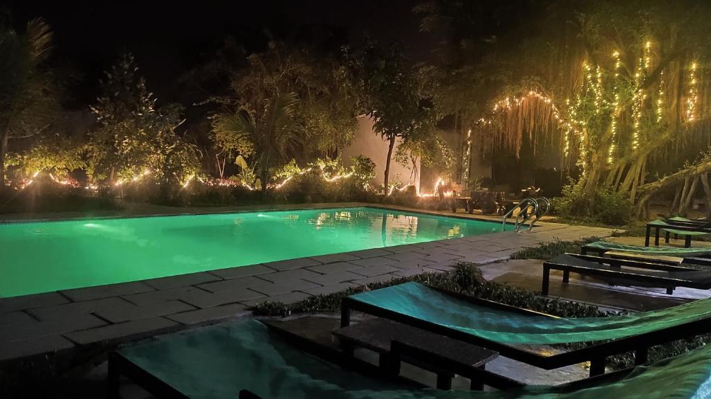 Bazén v ubytování Tuyet's Homestay nebo v jeho okolí