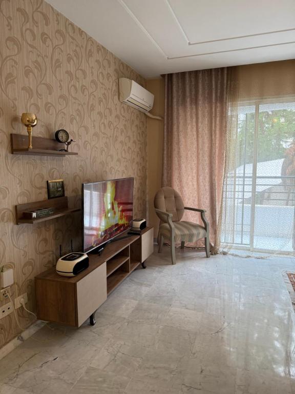 Χώρος καθιστικού στο S+2 avec Jardin à l'aouina