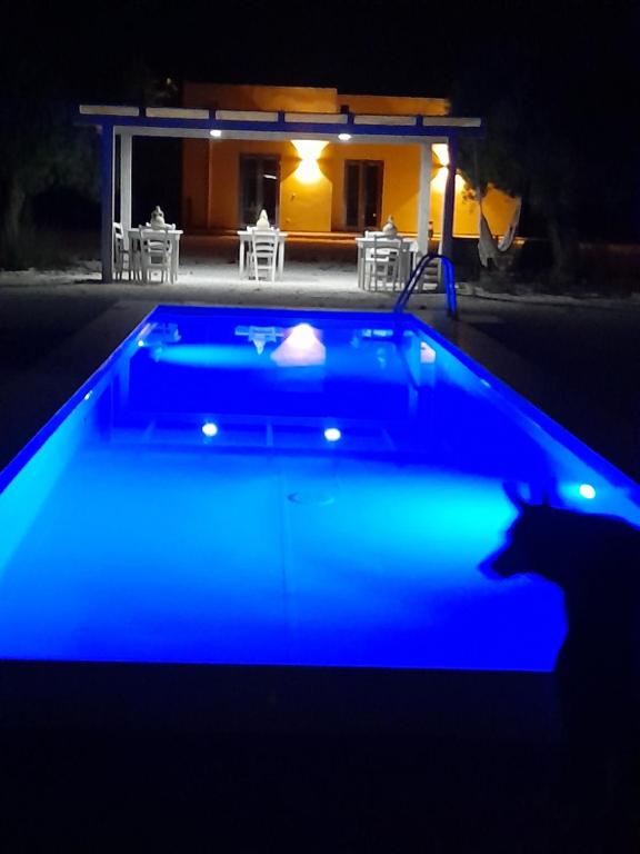 Bazén v ubytování Isola dei poeti nebo v jeho okolí