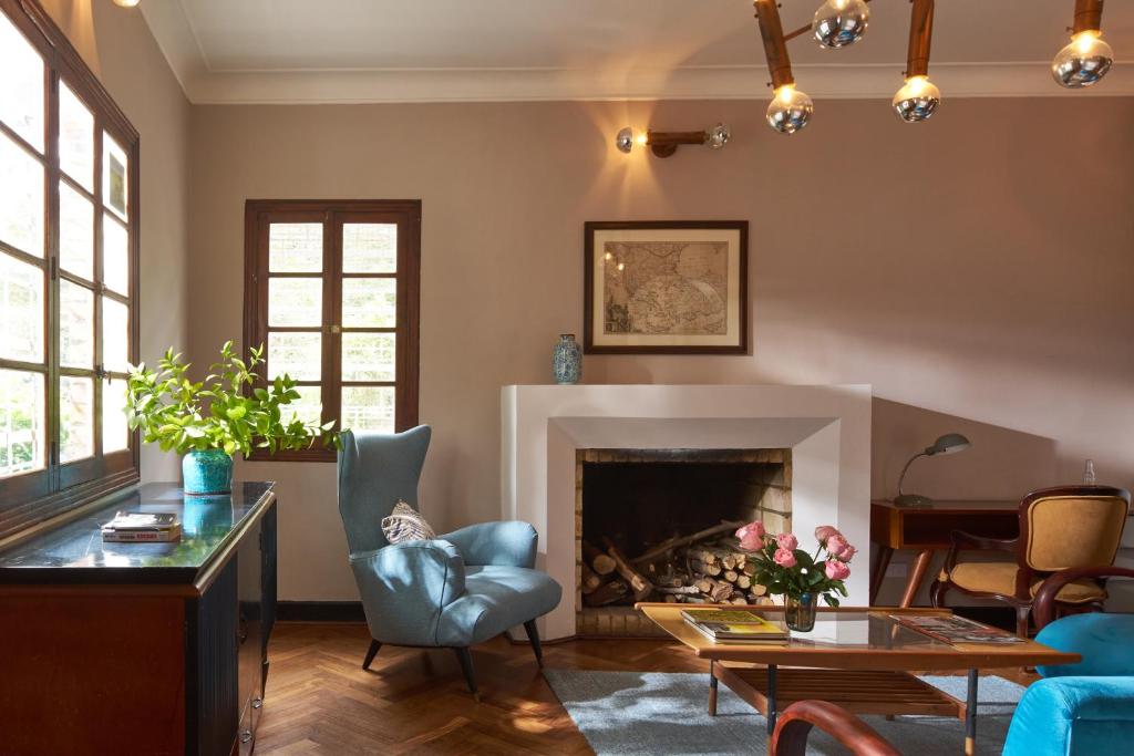Posezení v ubytování Habitaciones Coloniales con Historia y Estilo Teusaquillo