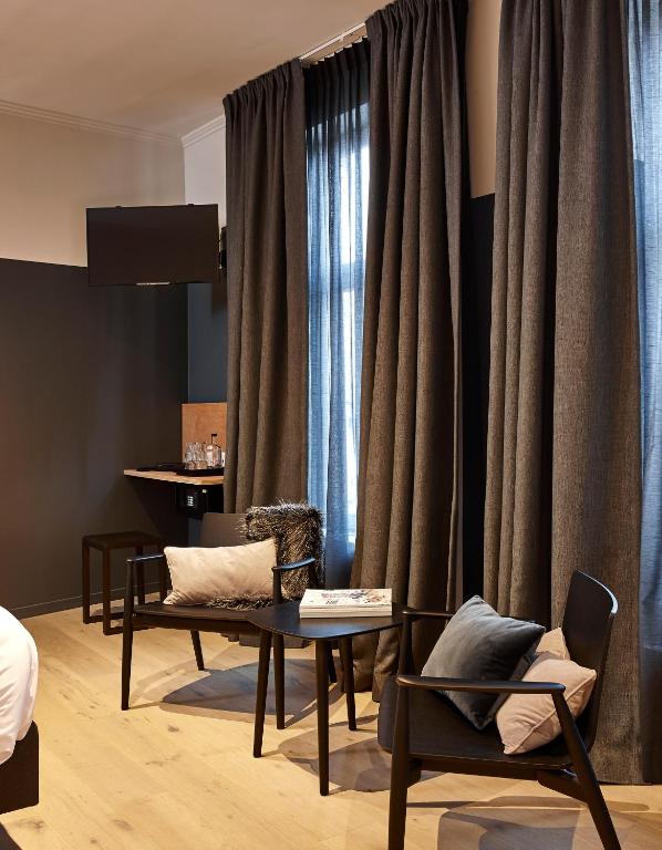 Posezení v ubytování Hotel Monsieur Ernest