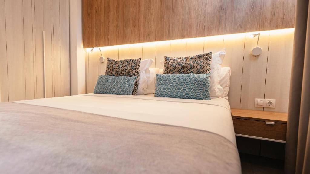 Postel nebo postele na pokoji v ubytování Labranda Alyssa Suite Hotel