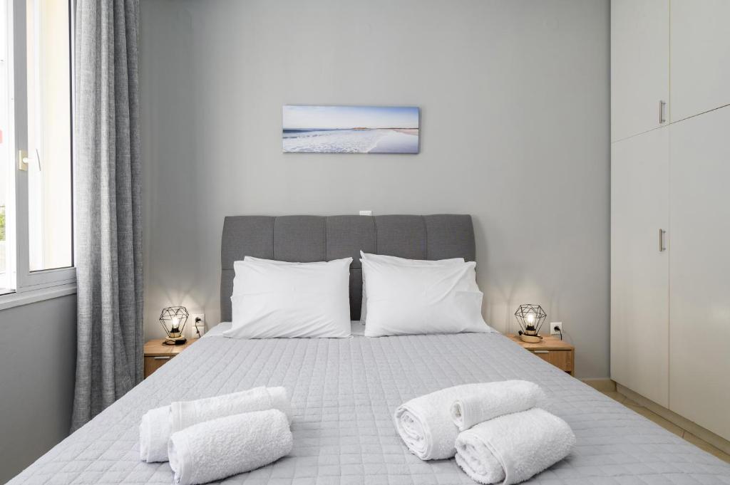 A bed or beds in a room at Casa Centrale ad Argostoli!