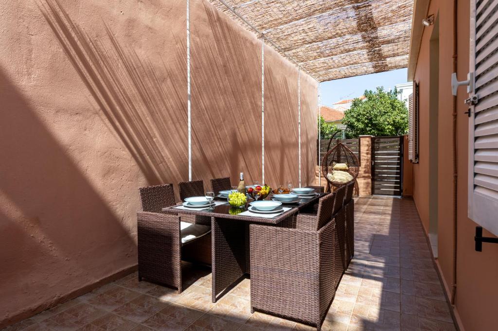 A seating area at Casa Centrale ad Argostoli!