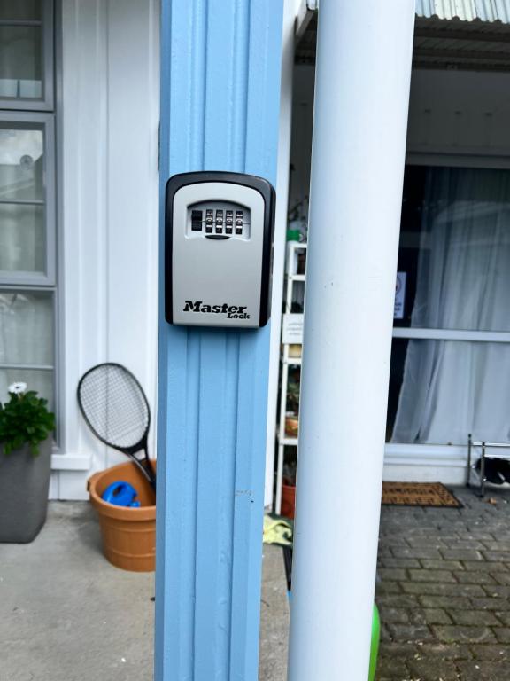 LA SOL - ensuite & seperate entrance - close to uni - Resim 32