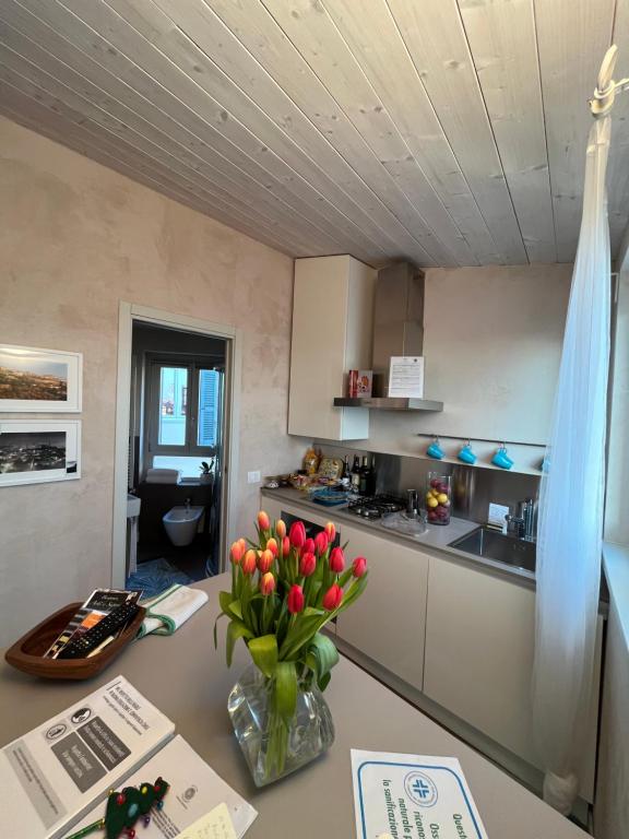 Livinn Bergamo LA MANSARDINA1 e L'AFFRESCO - 7