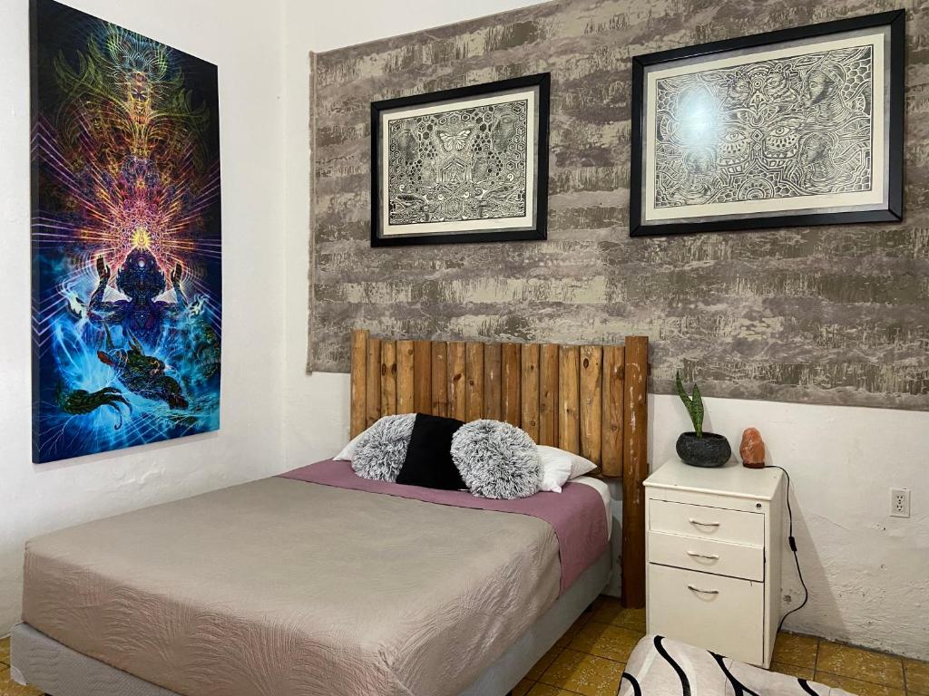 Postel nebo postele na pokoji v ubytování Hostal Centeno