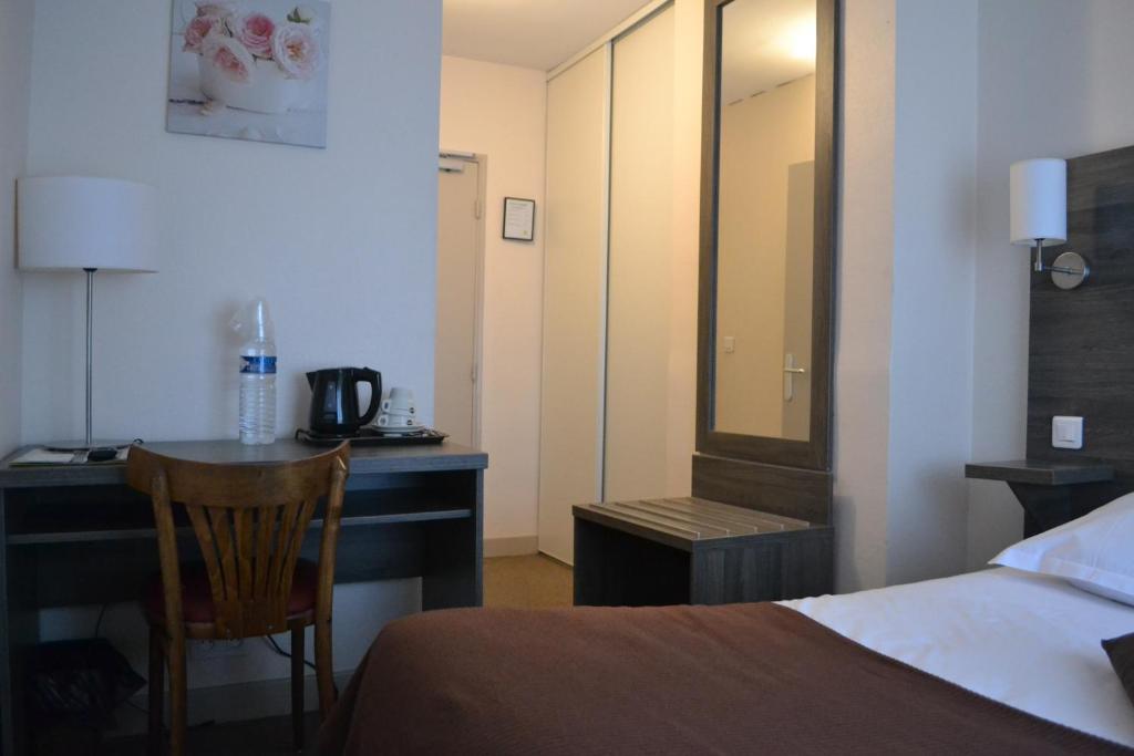 Logis-Hôtel & Restaurant LE CARNOT - Habitación Individual