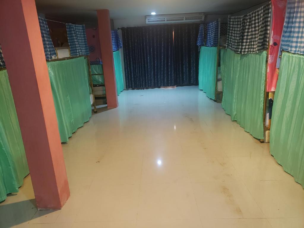 Imagem da galeria de Lucky Dorm em Phi Phi Don