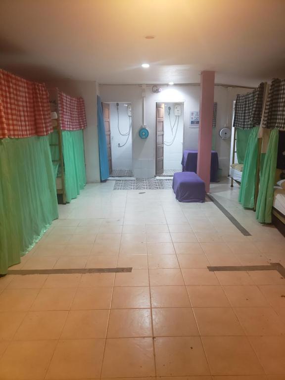 Imagem da galeria de Lucky Dorm em Phi Phi Don