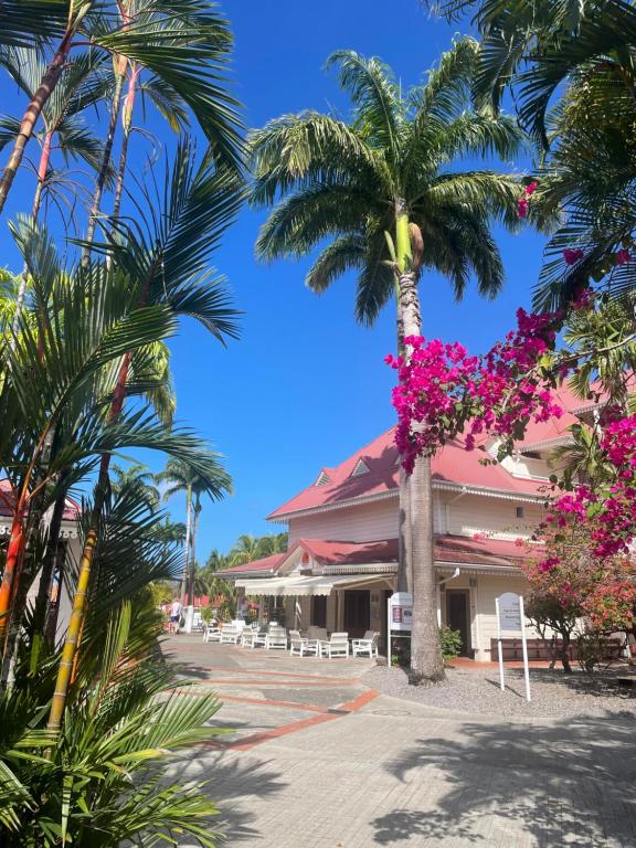 Fotografie z fotogalerie ubytování Couleur caraïbes-Ti créole appartement pierre et vacances accès plage et piscine v destinaci Sainte-Luce