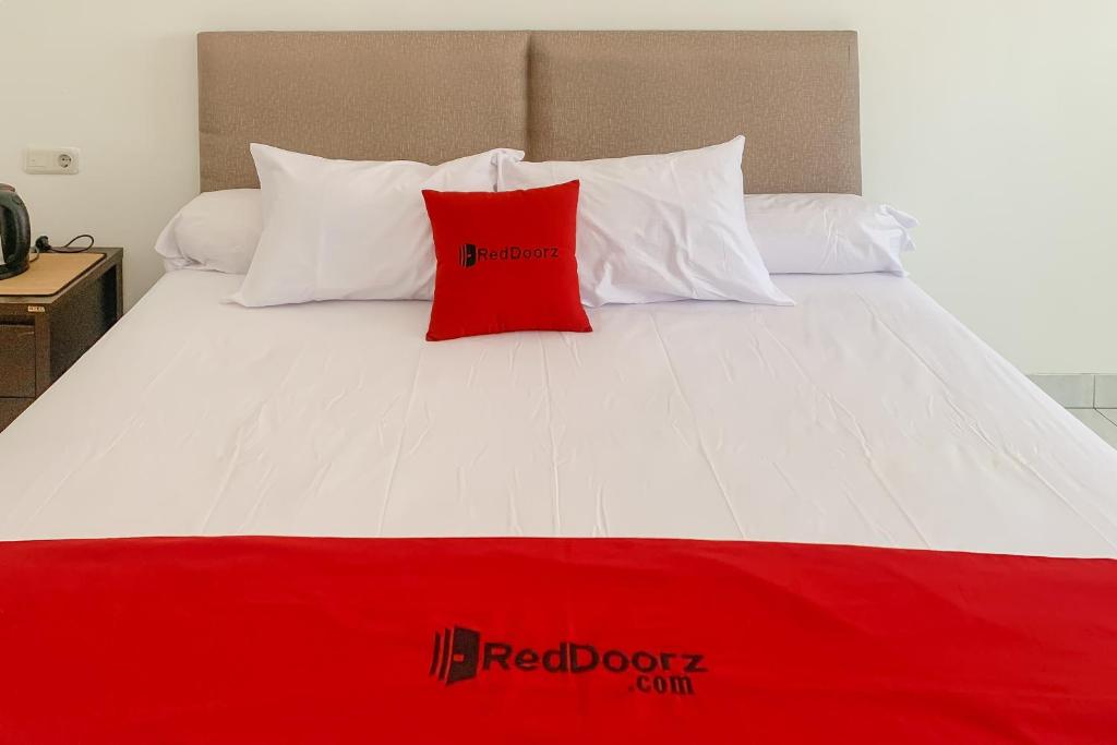 RedDoorz Syariah at Kadungora Garut - Superior Doppelzimmer