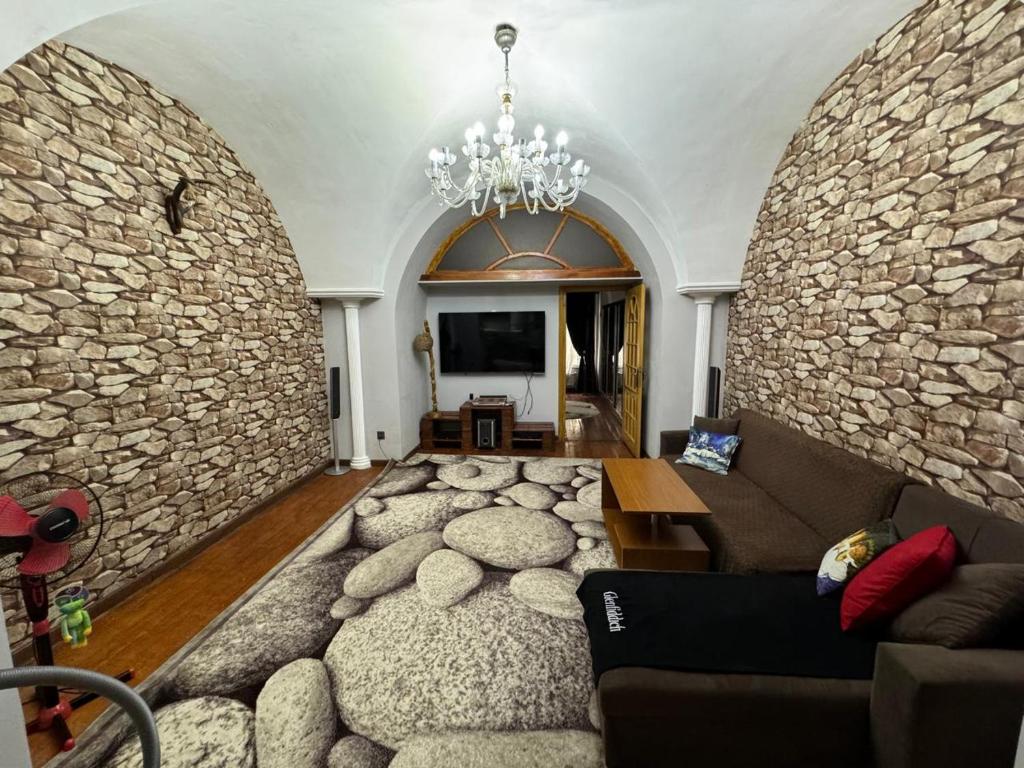 امکانات Custom designed apartment in the heart of Baku - تصویر ۴