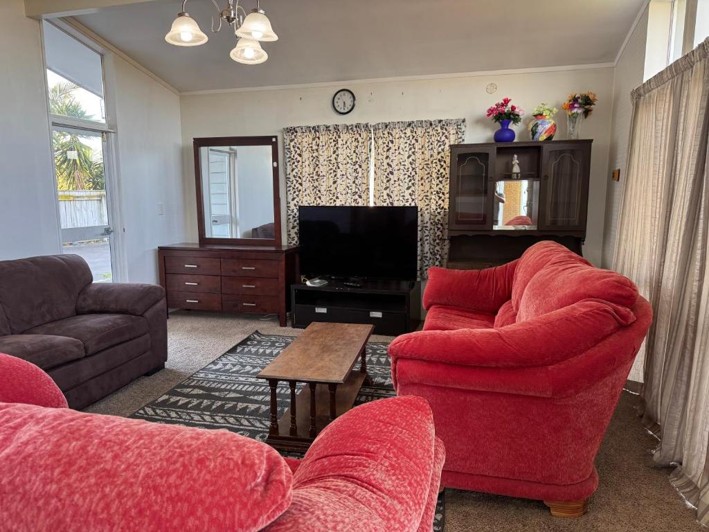 Holiday at Mount Maunganui - Resim 5