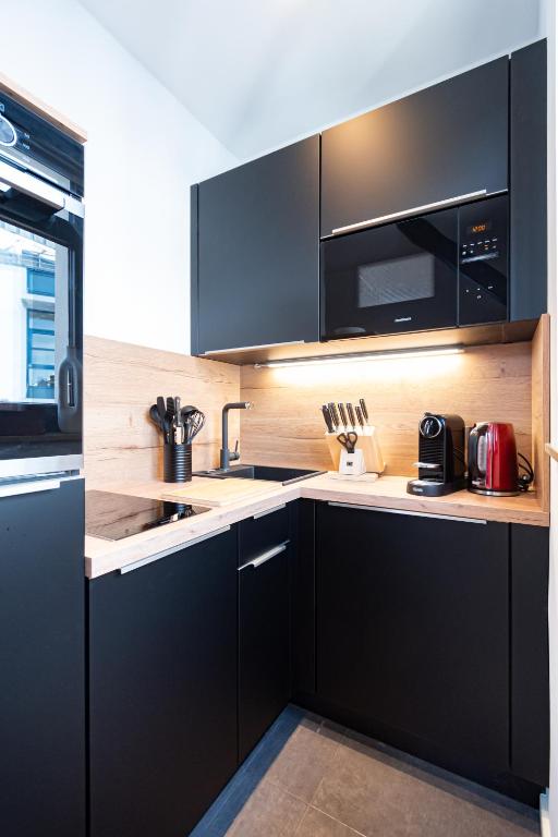 SweetHome - Zentral - Küche & Parkplatz, WiFi - Studio -appartement