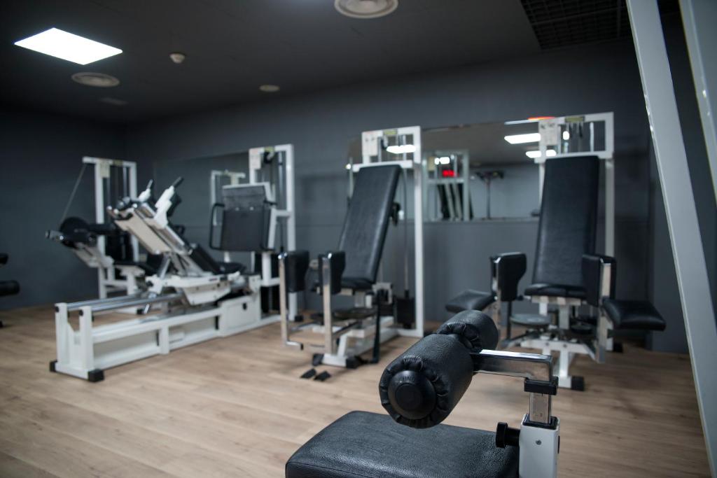 Fitness centrum a/nebo fitness zařízení v ubytování Hotel Touring