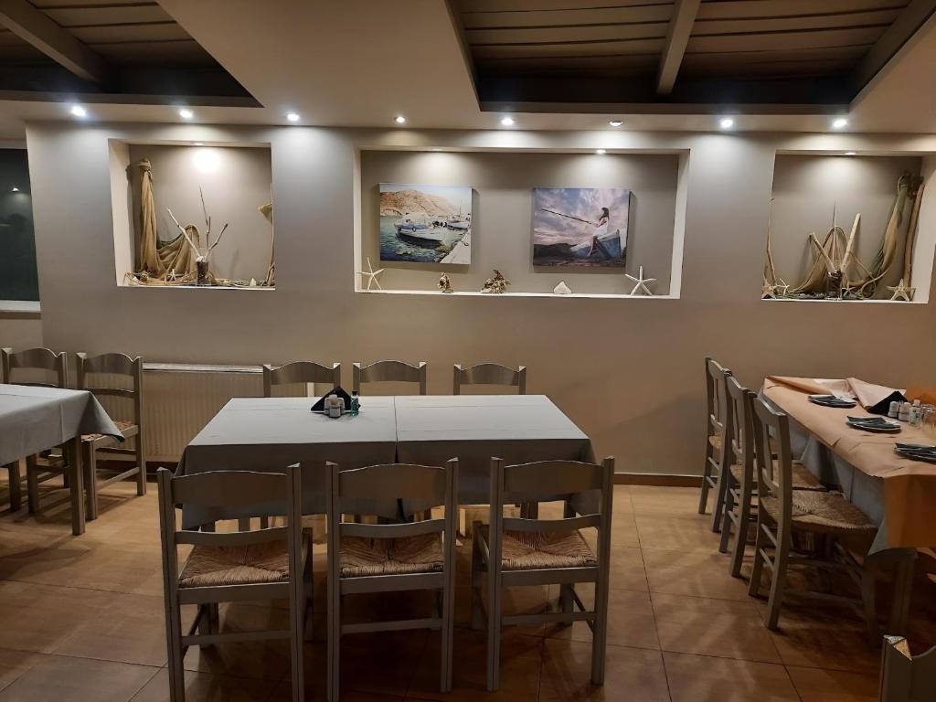 Restauracja lub miejsce do jedzenia w obiekcie Studio Xanthippe