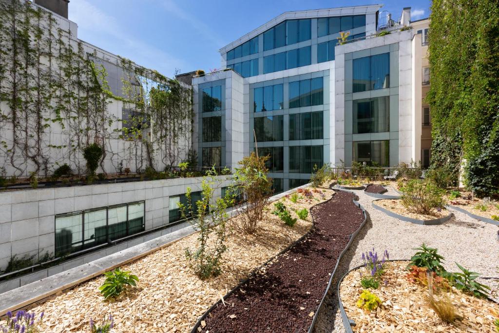 La Clef Tour Eiffel Paris by The Crest Collection - Resim 15