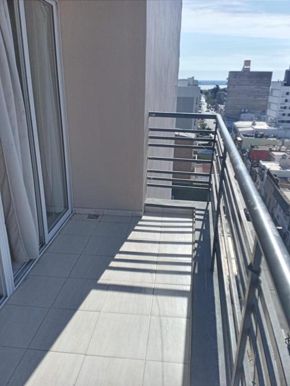 Nuez de la Isla "Centro Apart" MICROCENTRO Balcón con vista a la ciudad