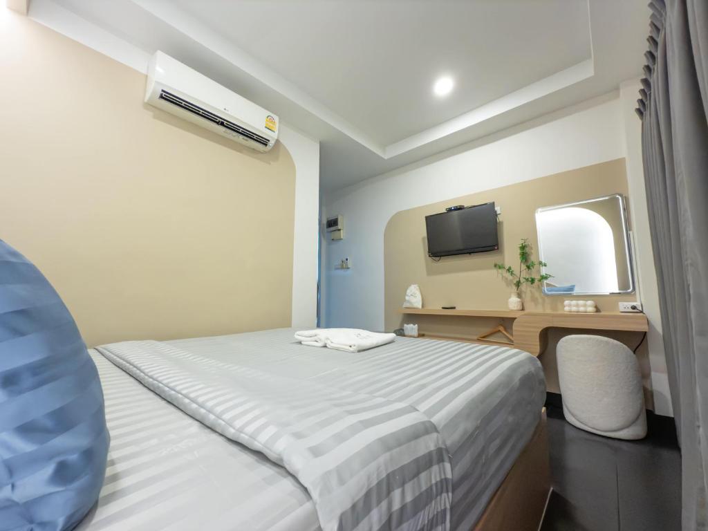 The Seathru Koh Larn - Resim 17